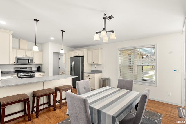 105 KAYLEA Court, East Peoria, IL 61611