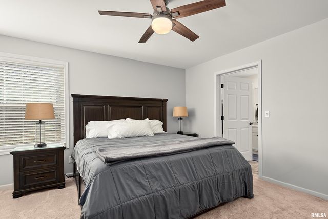 105 KAYLEA Court, East Peoria, IL 61611