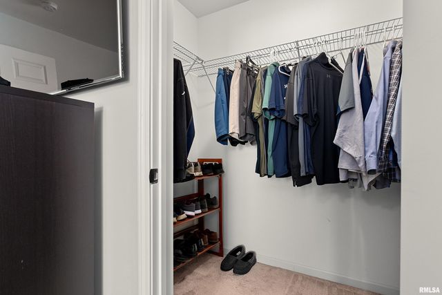 105 KAYLEA Court, East Peoria, IL 61611