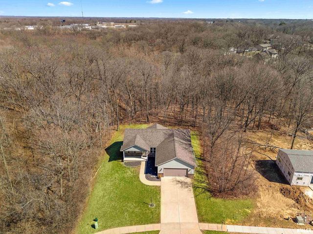 105 KAYLEA Court, East Peoria, IL 61611