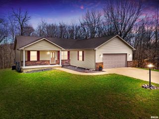105 KAYLEA Court, East Peoria, IL 61611