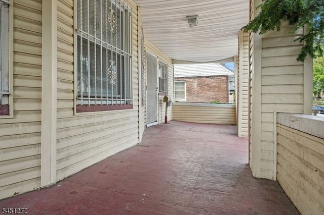 14 Scheerer Ave, Newark City, NJ 07112