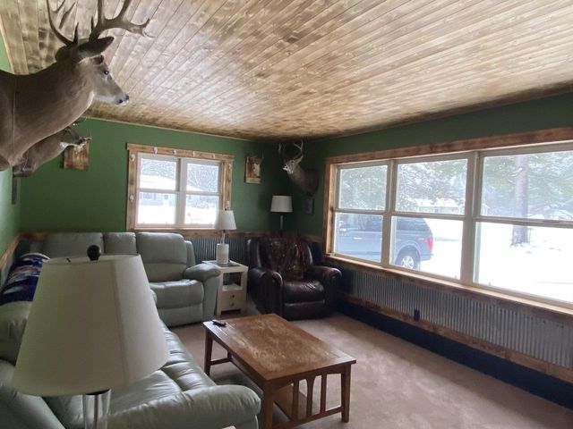 N18720 Venstra DRIVE, Pembine, WI 54156