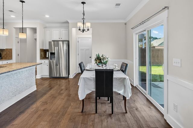 222 Delbourne Lane, Greer, SC 29651