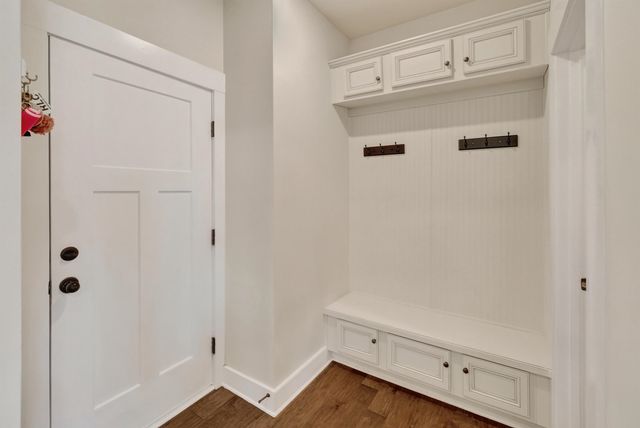 222 Delbourne Lane, Greer, SC 29651