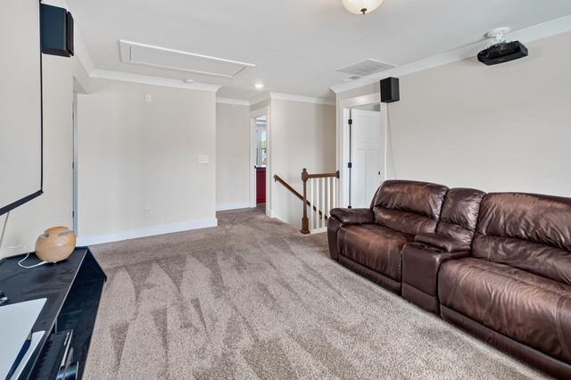 222 Delbourne Lane, Greer, SC 29651