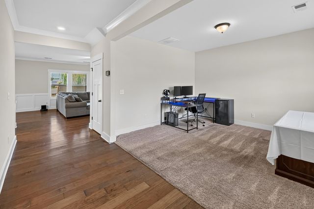 222 Delbourne Lane, Greer, SC 29651