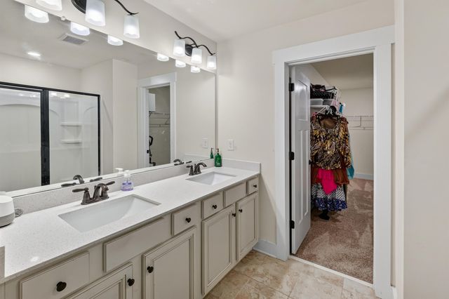 222 Delbourne Lane, Greer, SC 29651