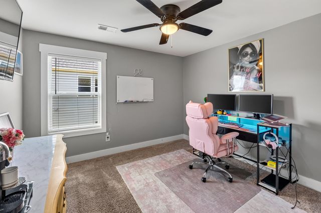 222 Delbourne Lane, Greer, SC 29651