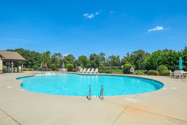 222 Delbourne Lane, Greer, SC 29651