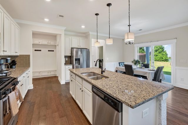 222 Delbourne Lane, Greer, SC 29651