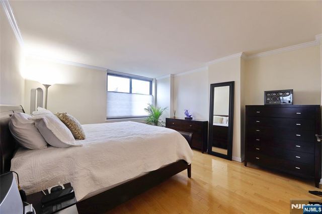 700 Grove Street 3Q, Jersey City, NJ 07310