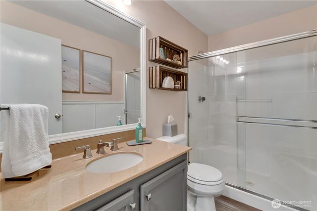 5620 Evergreen Loop SE, Auburn, WA 98092