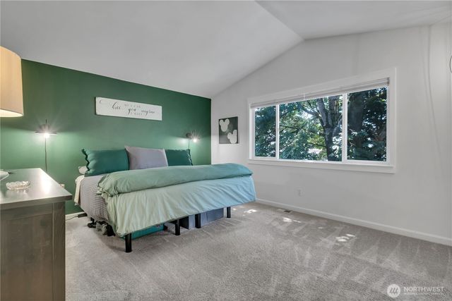 5620 Evergreen Loop SE, Auburn, WA 98092