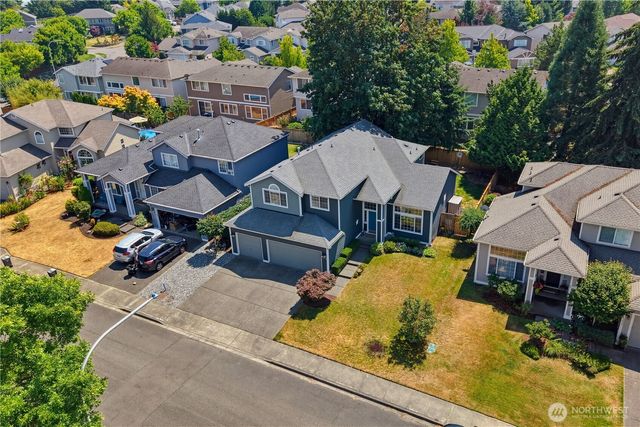 5620 Evergreen Loop SE, Auburn, WA 98092