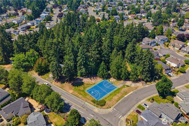 5620 Evergreen Loop SE, Auburn, WA 98092