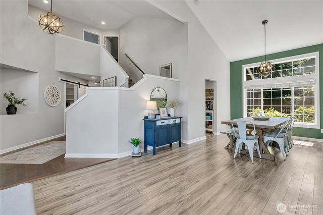5620 Evergreen Loop SE, Auburn, WA 98092