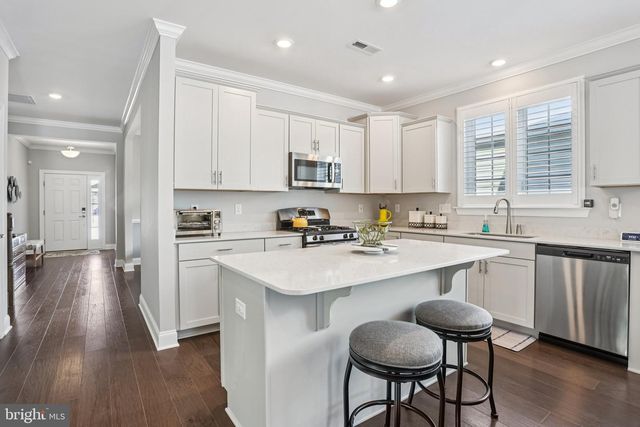 38 TOWER BLVD, Mount Holly, NJ 08060