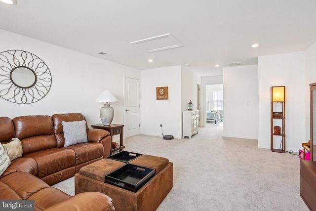 38 TOWER BLVD, Mount Holly, NJ 08060