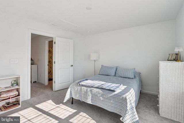 38 TOWER BLVD, Mount Holly, NJ 08060