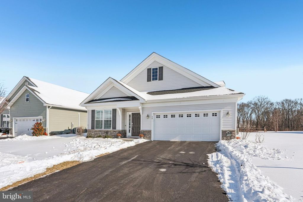 38 TOWER BLVD, Mount Holly, NJ 08060