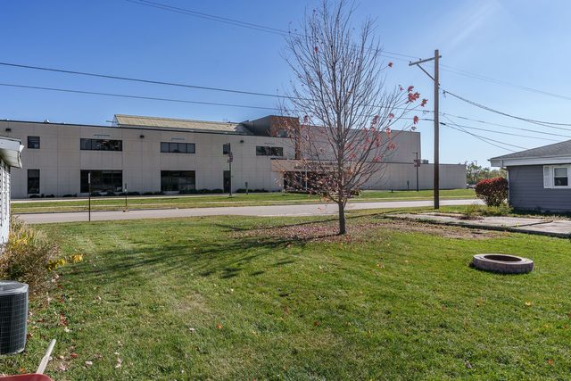 428 E Chapel Street, Rockton, IL 61072