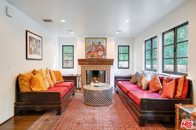 11670 Duque Drive, Los Angeles, CA 91604