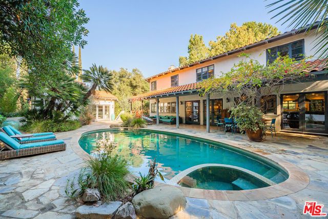 11670 Duque Drive, Los Angeles, CA 91604