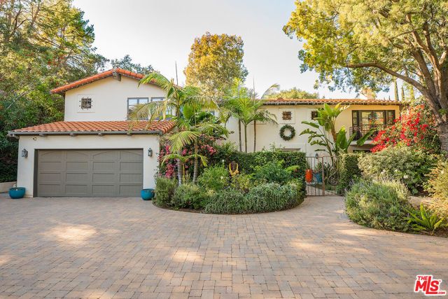 11670 Duque Drive, Los Angeles, CA 91604