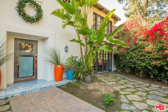 11670 Duque Drive, Los Angeles, CA 91604