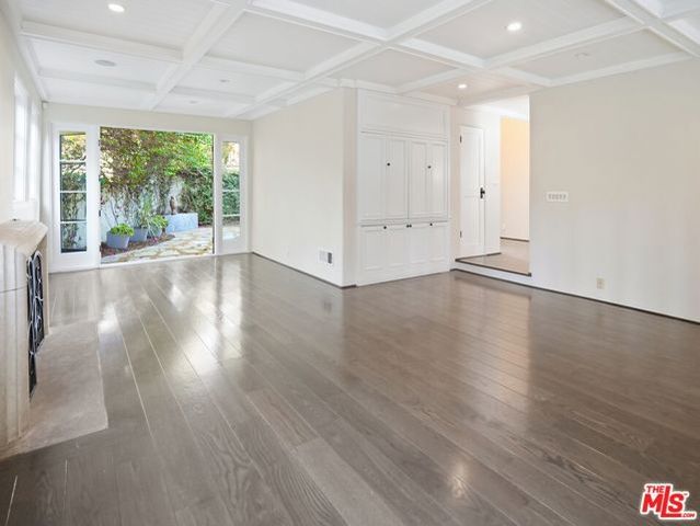 11670 Duque Drive, Los Angeles, CA 91604