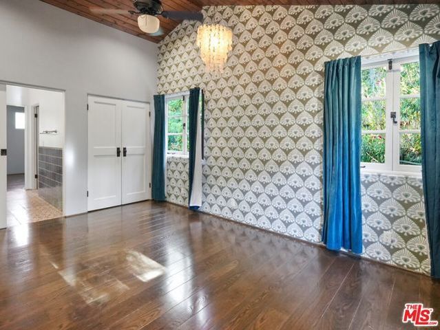 11670 Duque Drive, Los Angeles, CA 91604