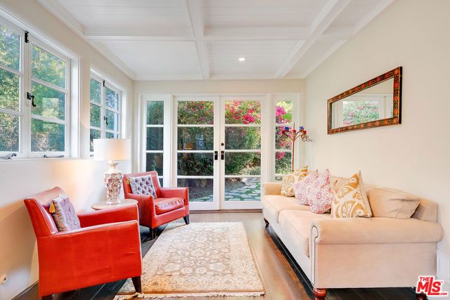 11670 Duque Drive, Los Angeles, CA 91604
