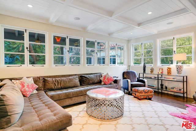 11670 Duque Drive, Los Angeles, CA 91604