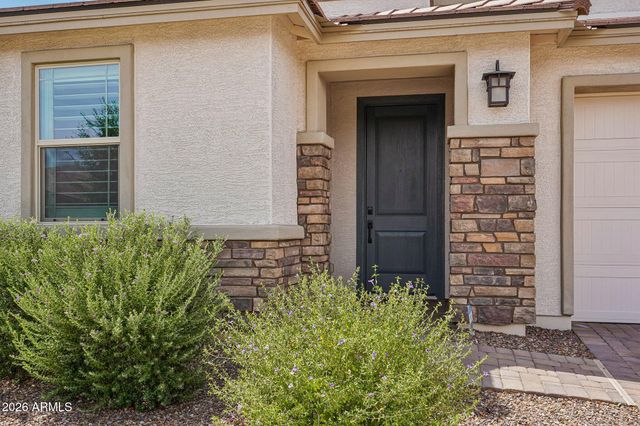 9019 W Denton Lane, Glendale, AZ 85305