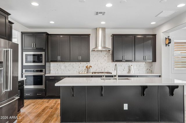 9019 W Denton Lane, Glendale, AZ 85305