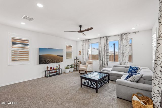 9019 W Denton Lane, Glendale, AZ 85305