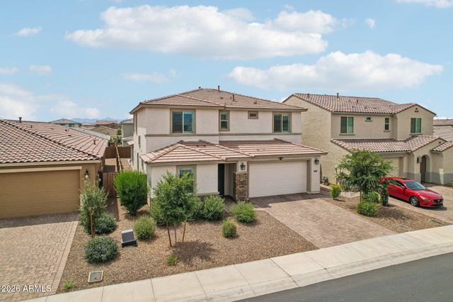 9019 W Denton Lane, Glendale, AZ 85305