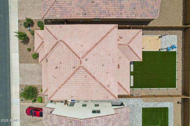 9019 W Denton Lane, Glendale, AZ 85305