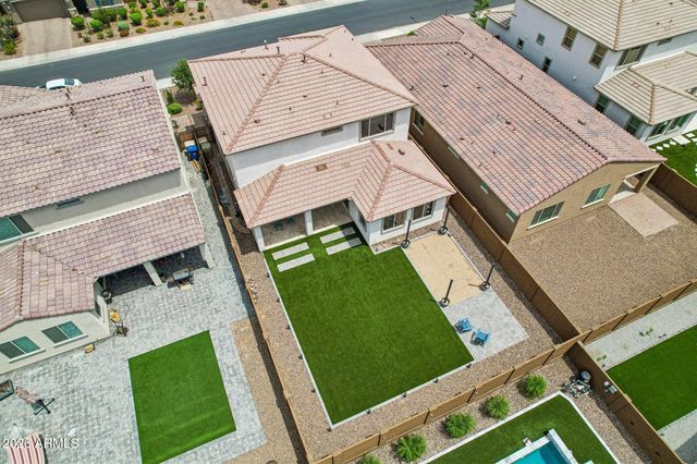 9019 W Denton Lane, Glendale, AZ 85305
