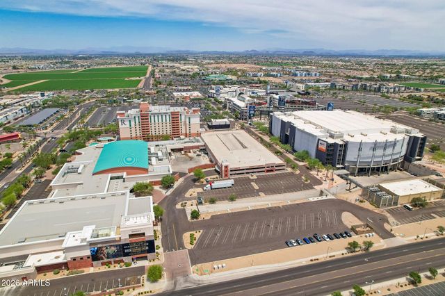 9019 W Denton Lane, Glendale, AZ 85305