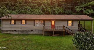 9639 Cumberland Road, Pound, VA 24279
