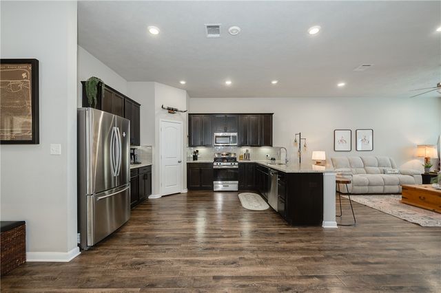 4107 Briles Court, College Station, TX 77845