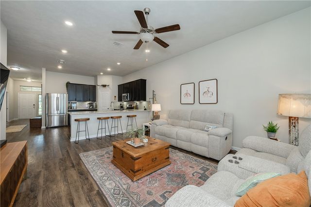 4107 Briles Court, College Station, TX 77845