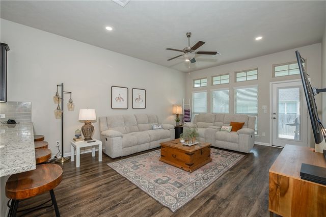 4107 Briles Court, College Station, TX 77845