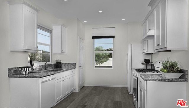 17107 Zion Drive, Canyon Country (santa Clarita), CA 91387