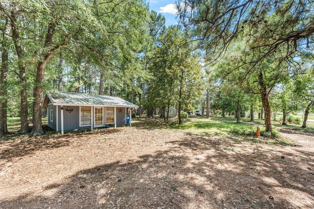 188 State Highway 150, New Waverly, TX 77358