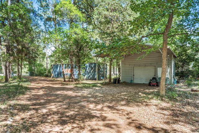 188 State Highway 150, New Waverly, TX 77358