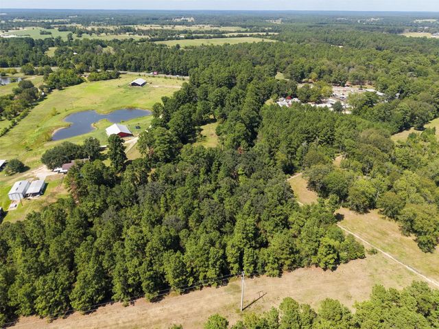 188 State Highway 150, New Waverly, TX 77358