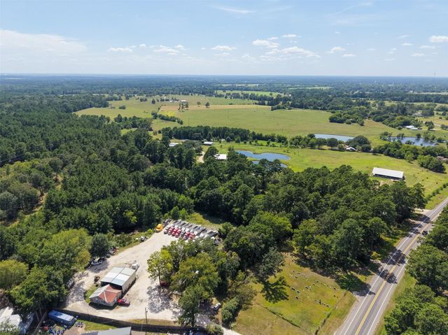 188 State Highway 150, New Waverly, TX 77358